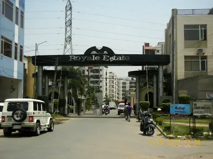 Royal Estate